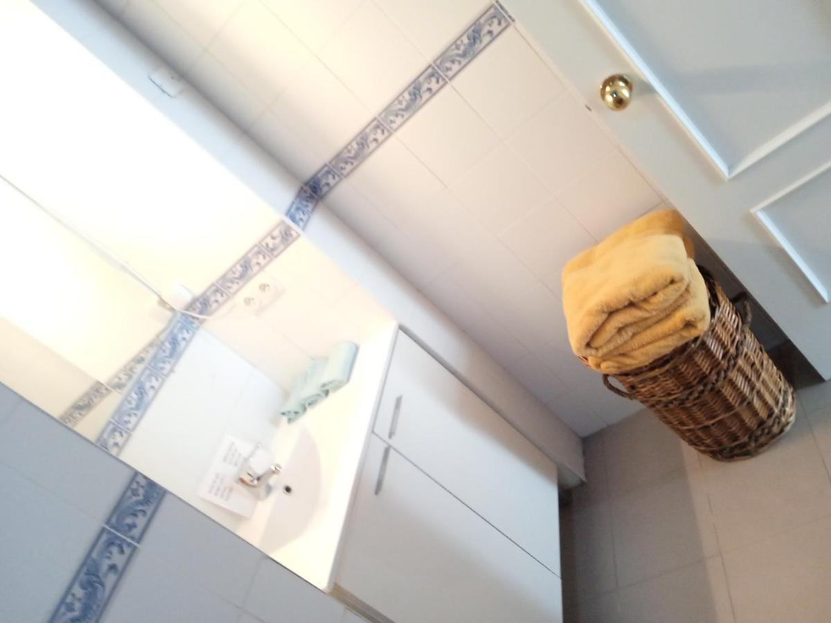 Appartement Casco Antiguo Exterior Unico En Segunda Planta En Un Edificio De De Dos Plantas *